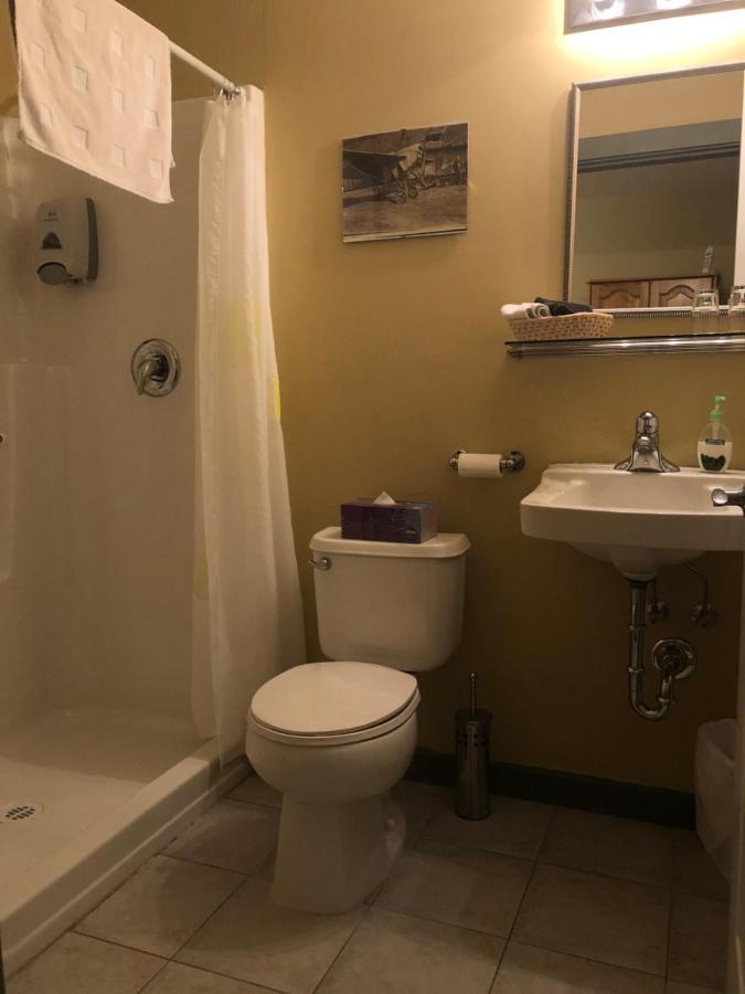 Crowsnest Vineyards Guesthouse Keremeos Dış mekan fotoğraf